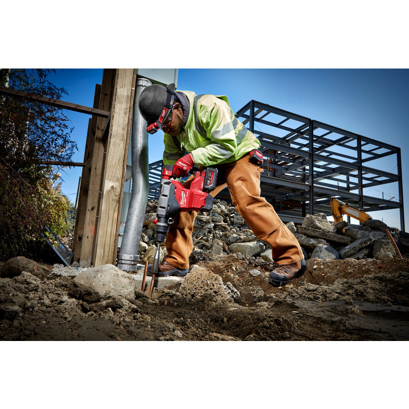 Milwaukee M18 FHM-121C FUEL 8kg SDS Max Drill 1 x 12.0Ah