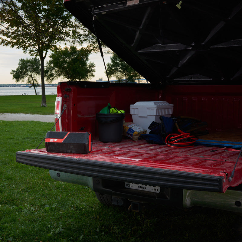 Milwaukee M12- M18 Bluetooth Speaker Body Only