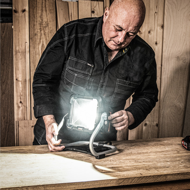 Trend T18S/SLB 18V Cordless Site Light Body Only