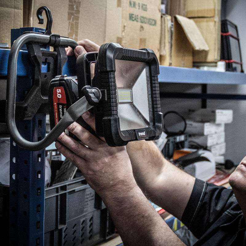 Trend T18S/SLB 18V Cordless Site Light Body Only