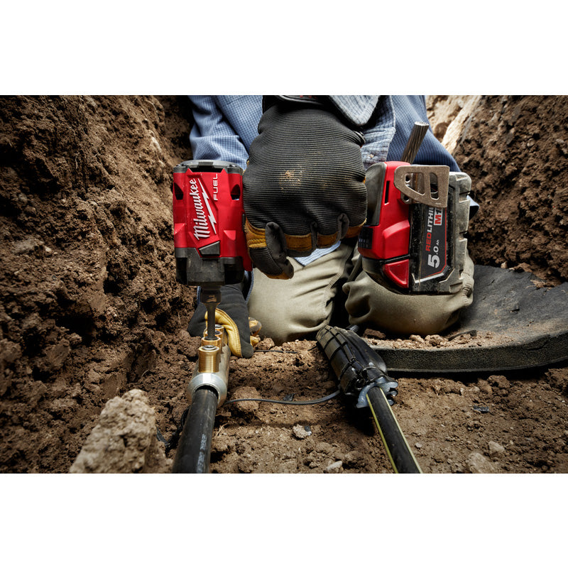 Milwaukee M18 FIW2F38-502X Gen 3 FUEL Impact Wrench with 3/8" Friction Ring 2 x 5.0Ah