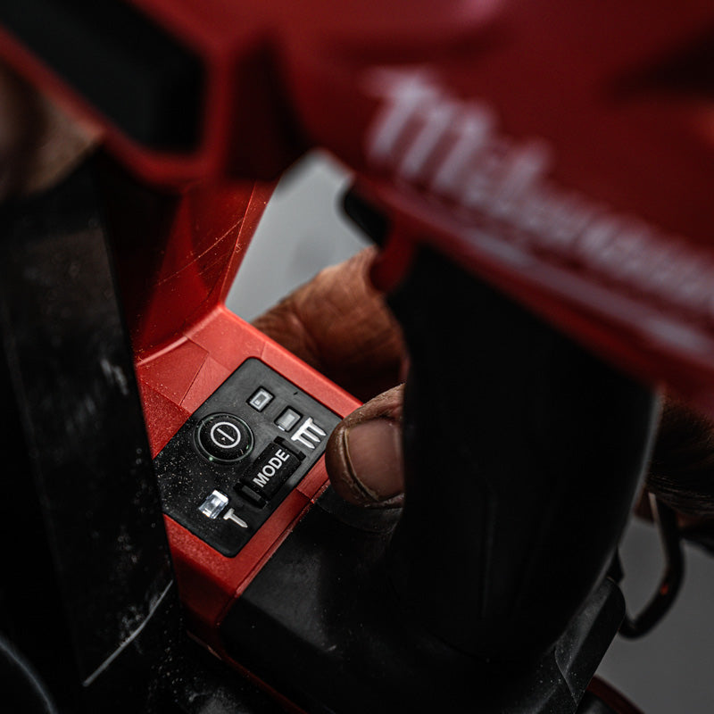 Milwaukee M18FN15GA-0X Fuel Finish Nailer 15 GS Body Only