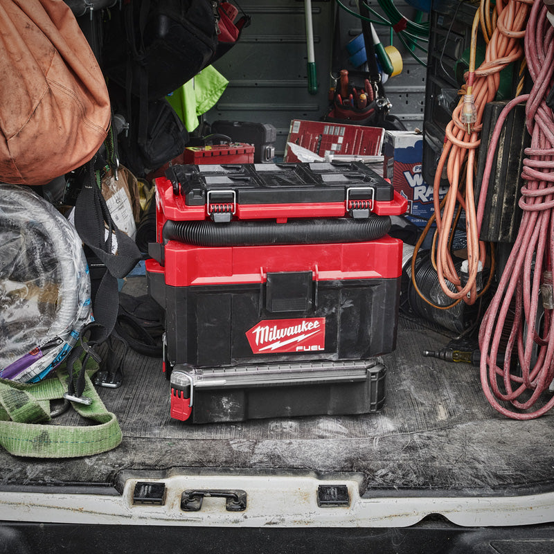 Milwaukee M18FPOVCL-0 FUEL PACKOUT Wet/Dry Vacuum Body only
