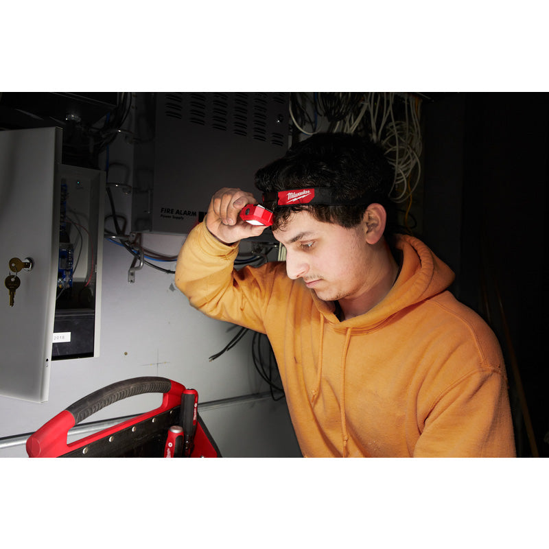 Milwaukee HL2-LED TRUEVIEW Alkaline Slim Headlamp