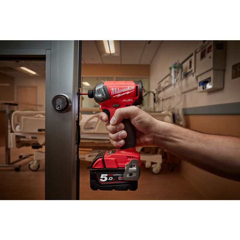 Milwaukee M18 FQID-502X FUEL SURGE Hydraulic Impact Driver 2 x 5.0Ah