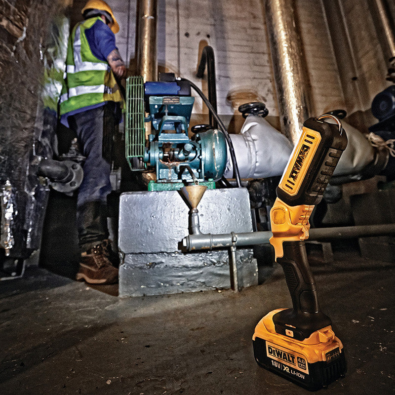 DeWalt DCL050-XJ 18V XR LED Area Light Body Only