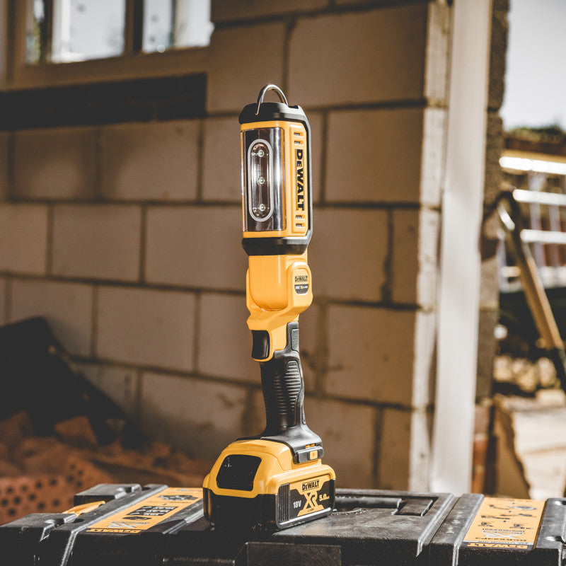 DeWalt DCL050-XJ 18V XR LED Area Light Body Only
