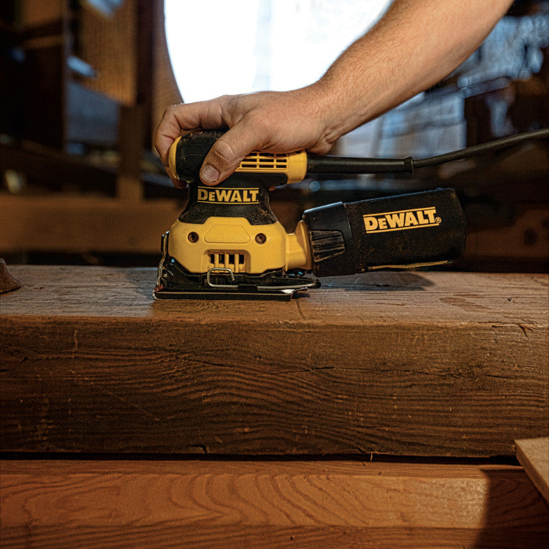 DeWalt DWE6411-GB 230W 1/4 Sheet Sander 240V