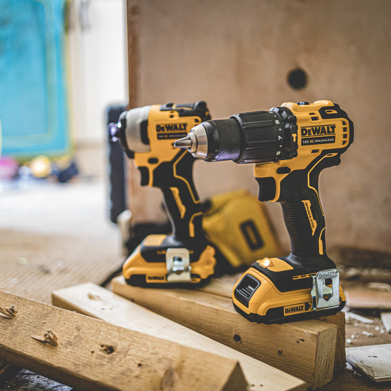 DeWalt DCK2062D2T-GB 18V XR Brushless Compact Combi Drill & Impact Driver Twin Pack 2 x 2.0Ah