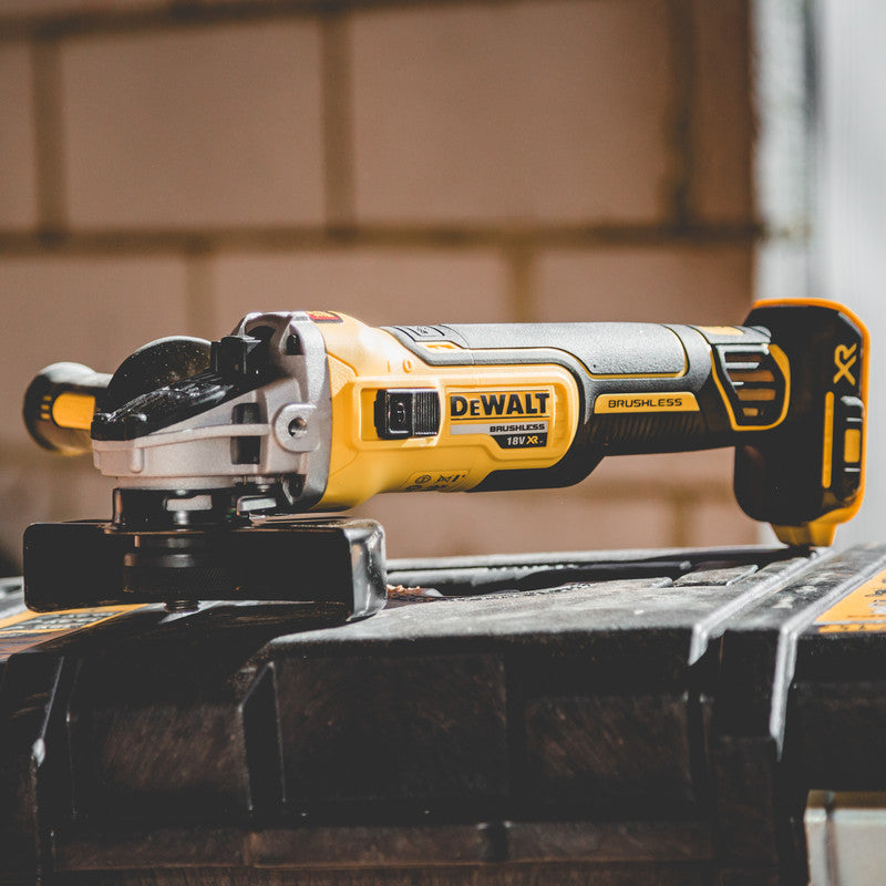DeWalt DCG405N-XJ 18V XR Brushless 125mm Angle Grinder Body Only
