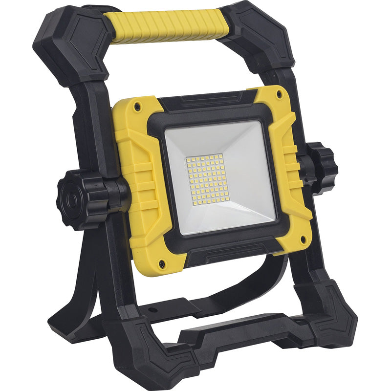 Wessex 240V LED Portable Work Light IP54 50W with Socket