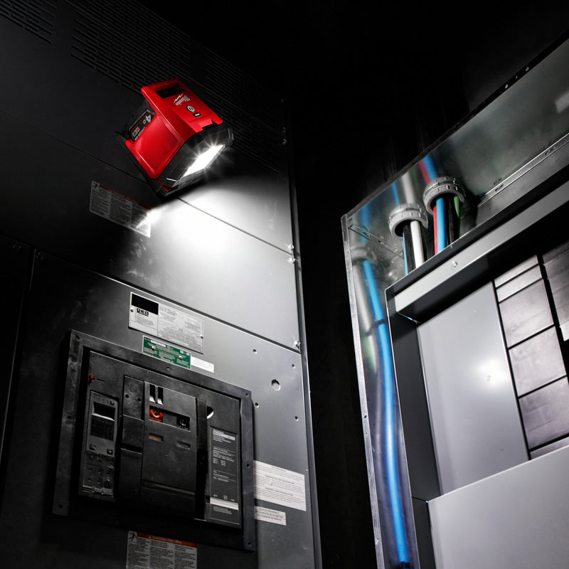 Milwaukee M18PAL-0 Pivoting Head Area Light Body Only