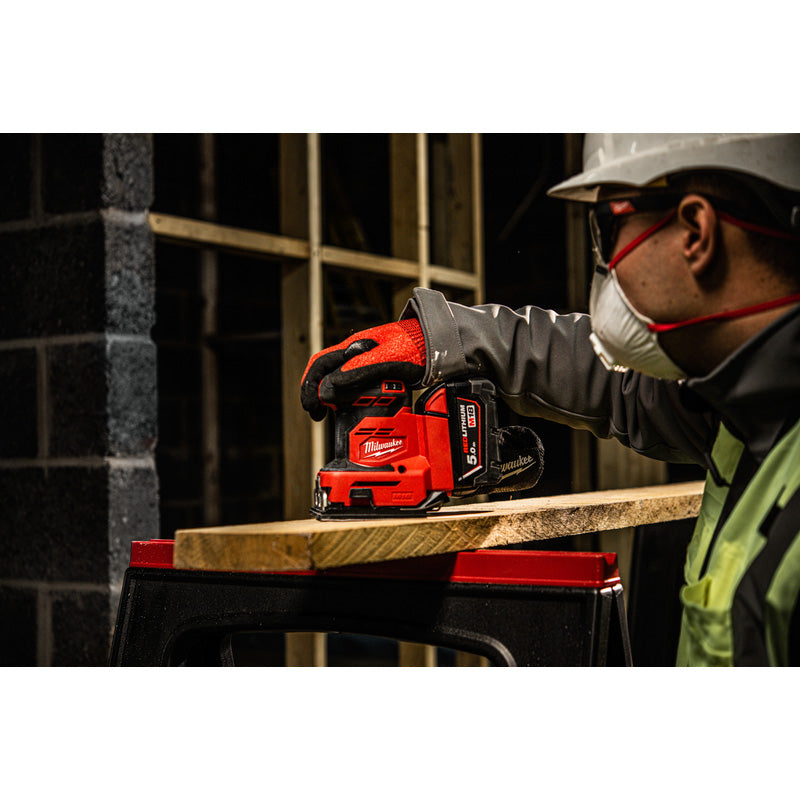Milwaukee M18 BQSS-502B Quarter Sheet Sander 2 x 5.0Ah