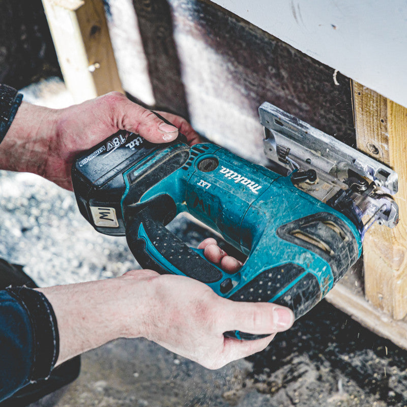 Makita LXT 18V Cordless Jigsaw Body Only